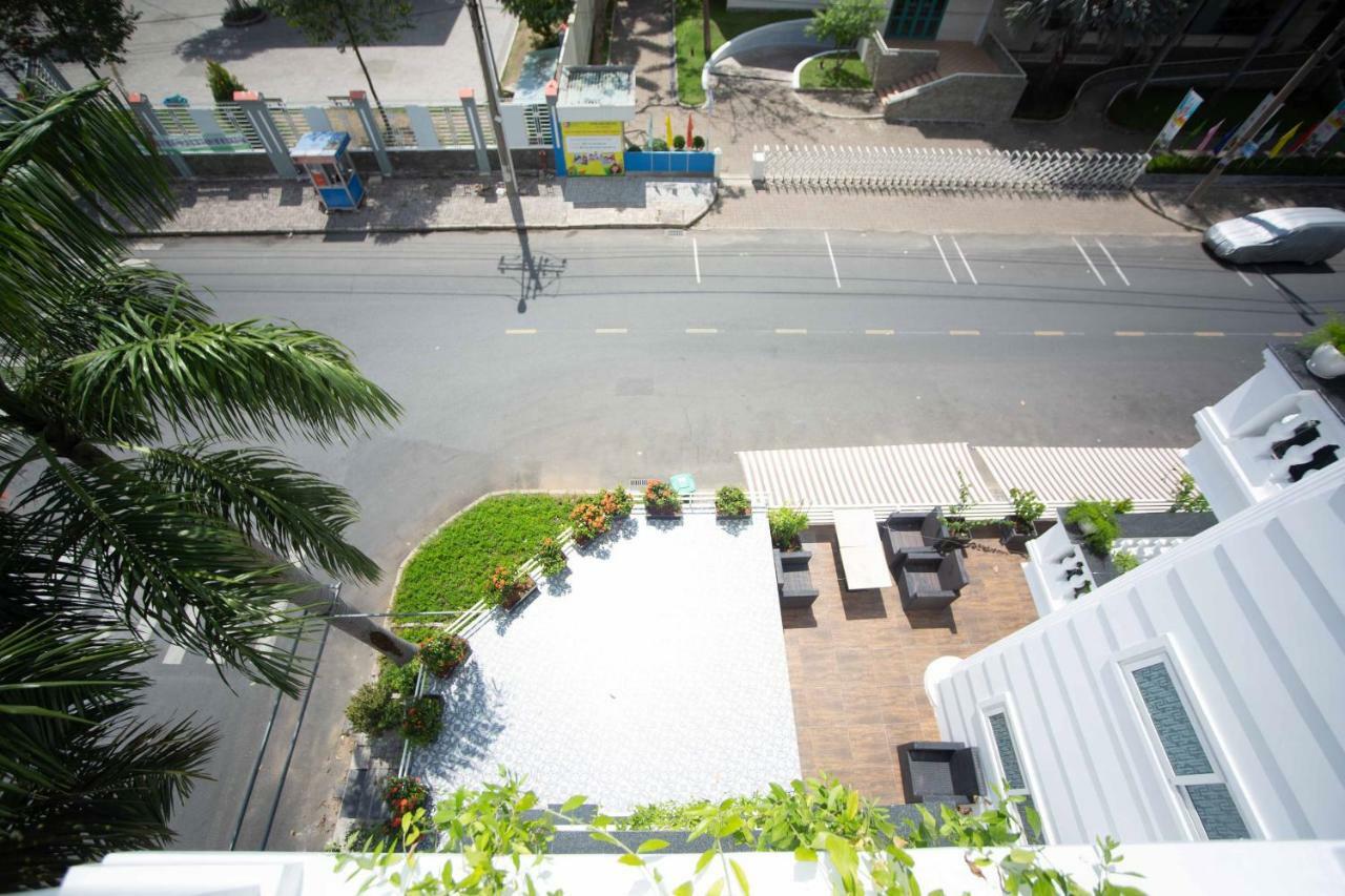 Reddoorz Plus Near Secc Ho-Chi-Minh-Stadt Exterior foto