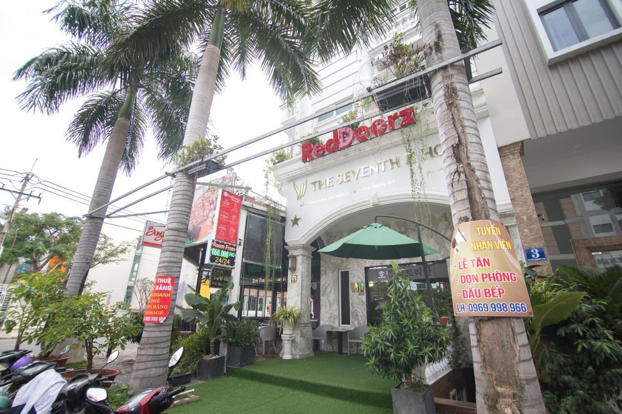 Reddoorz Plus Near Secc Ho-Chi-Minh-Stadt Exterior foto